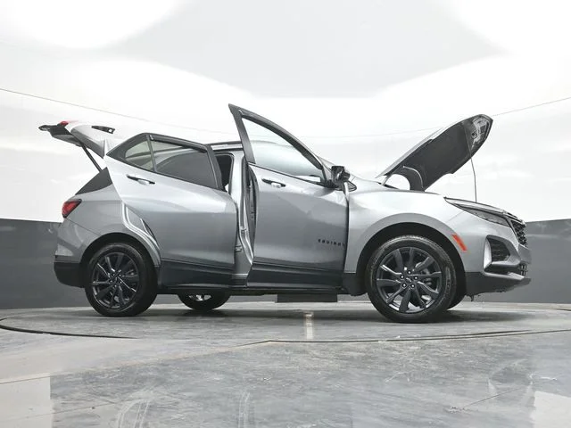 Used 2024 Gray Chevrolet RS image 31