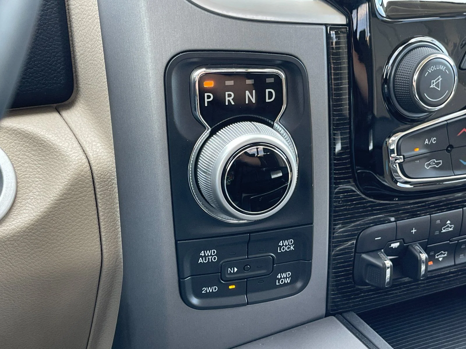 Used 2018 White Ram Laramie Longhorn image 24