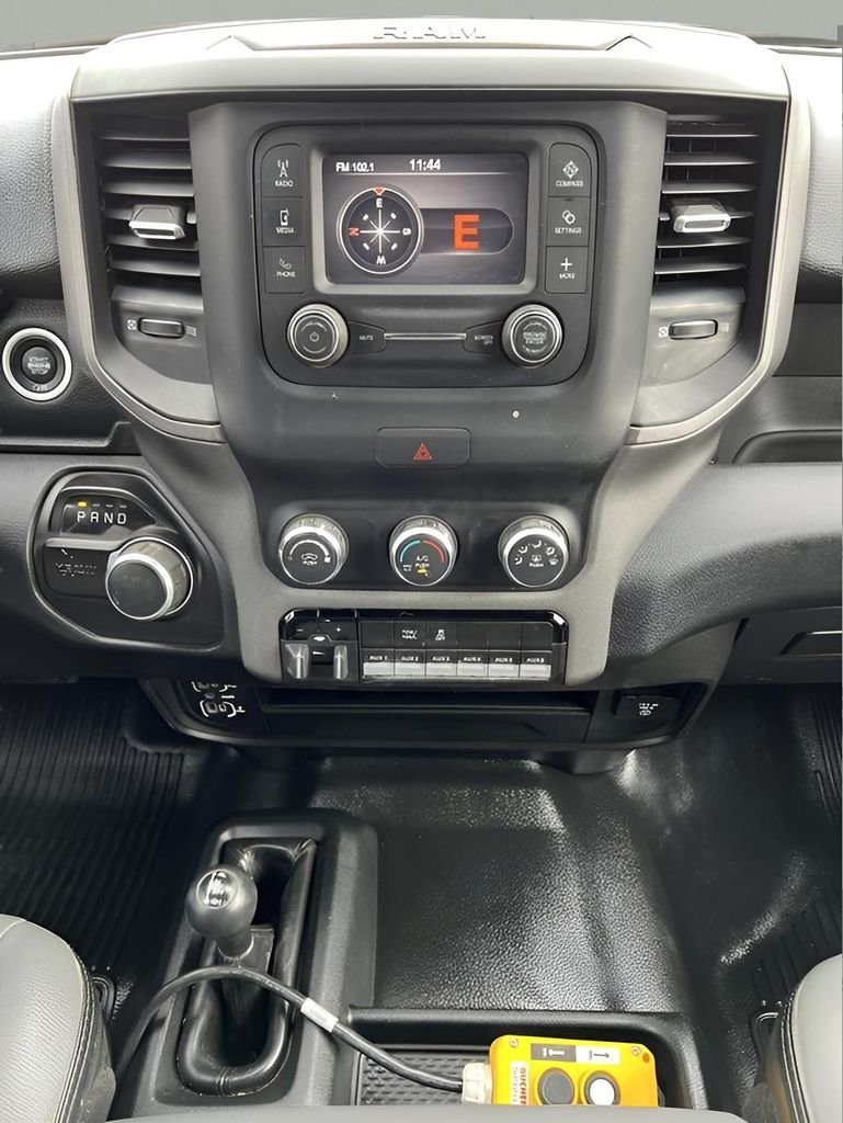 2023 RAM Ram 3500 Chassis Cab Tradesman - Photo 26