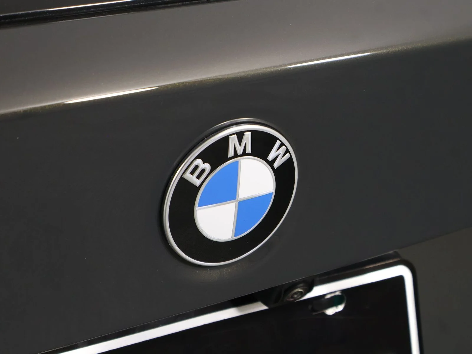 Used 2026 Dravit Grey Metallic BMW M340i image 19
