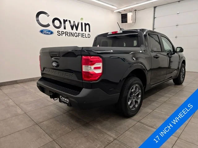 New 2026 Shadow Black Ford XLT image 5