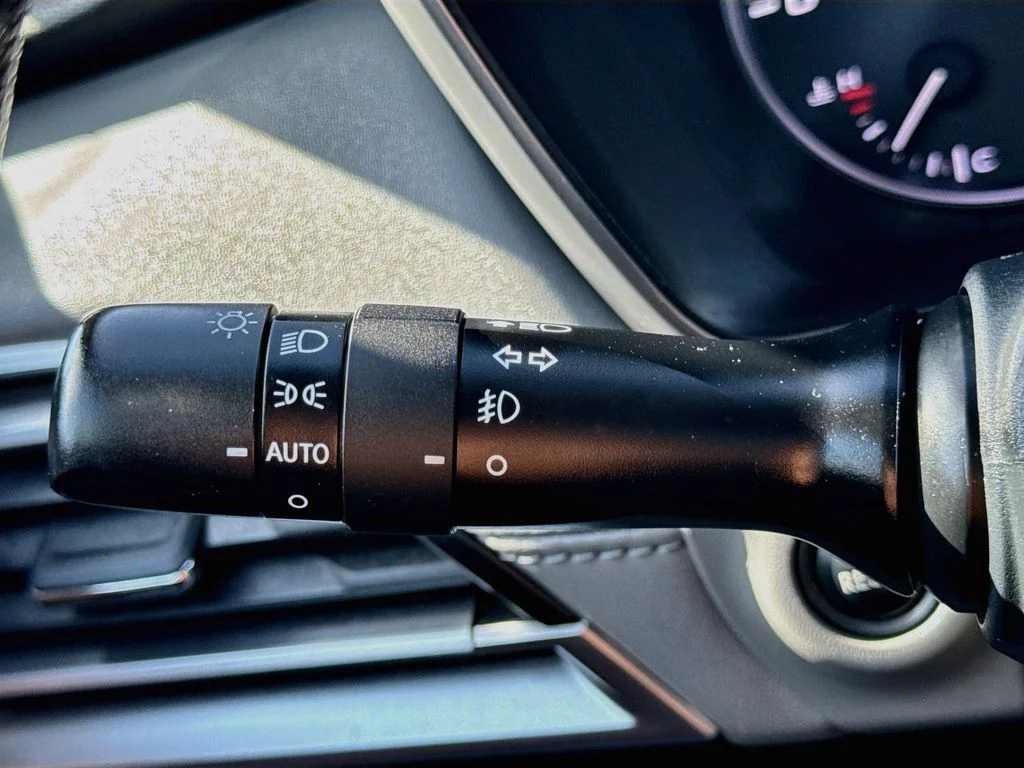 Used 2022 Gray Subaru Limited image 12