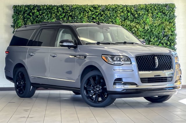 2024 Lincoln Navigator Black Label