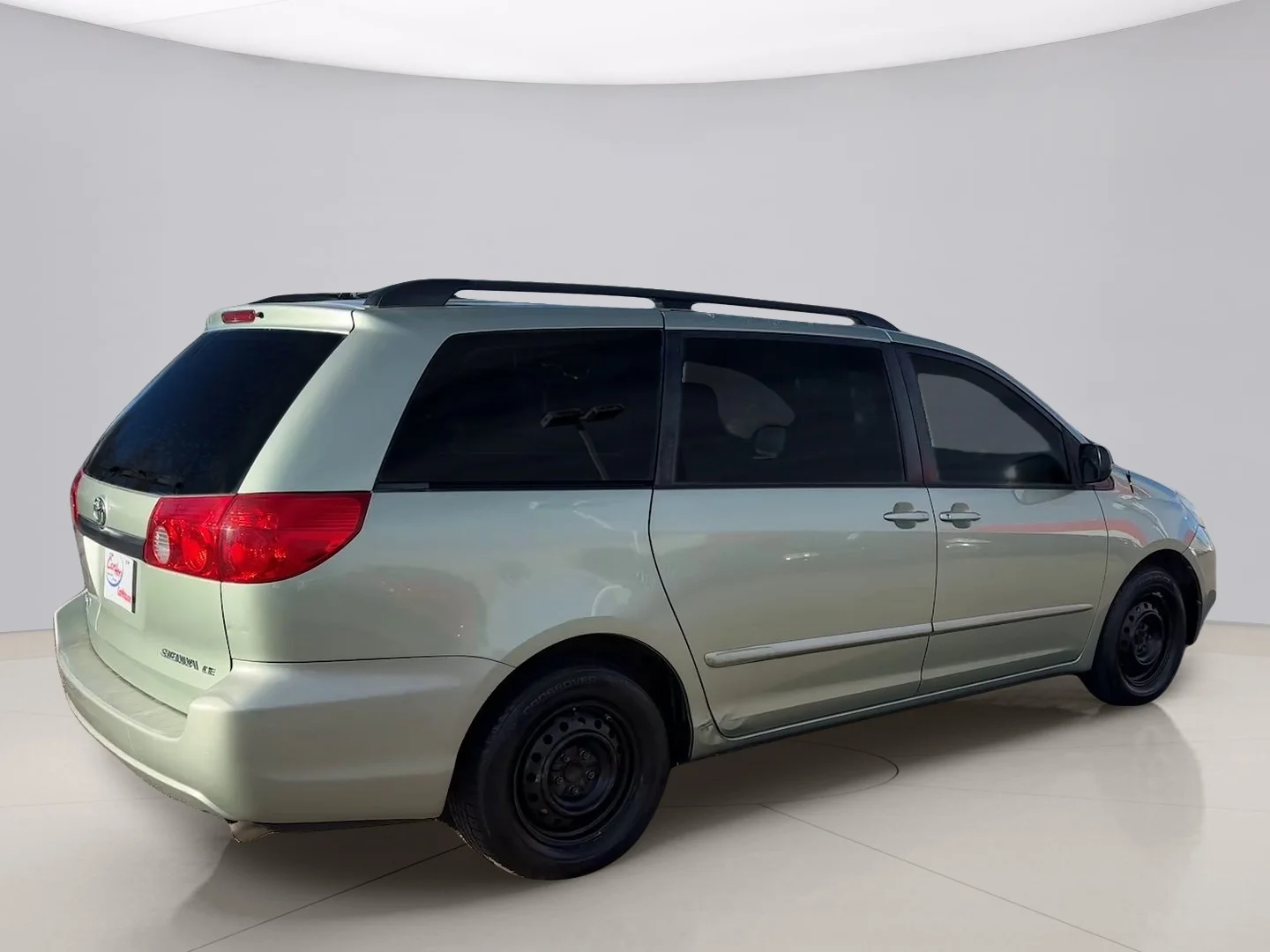 Used 2009 Green Toyota CE FWD image 5