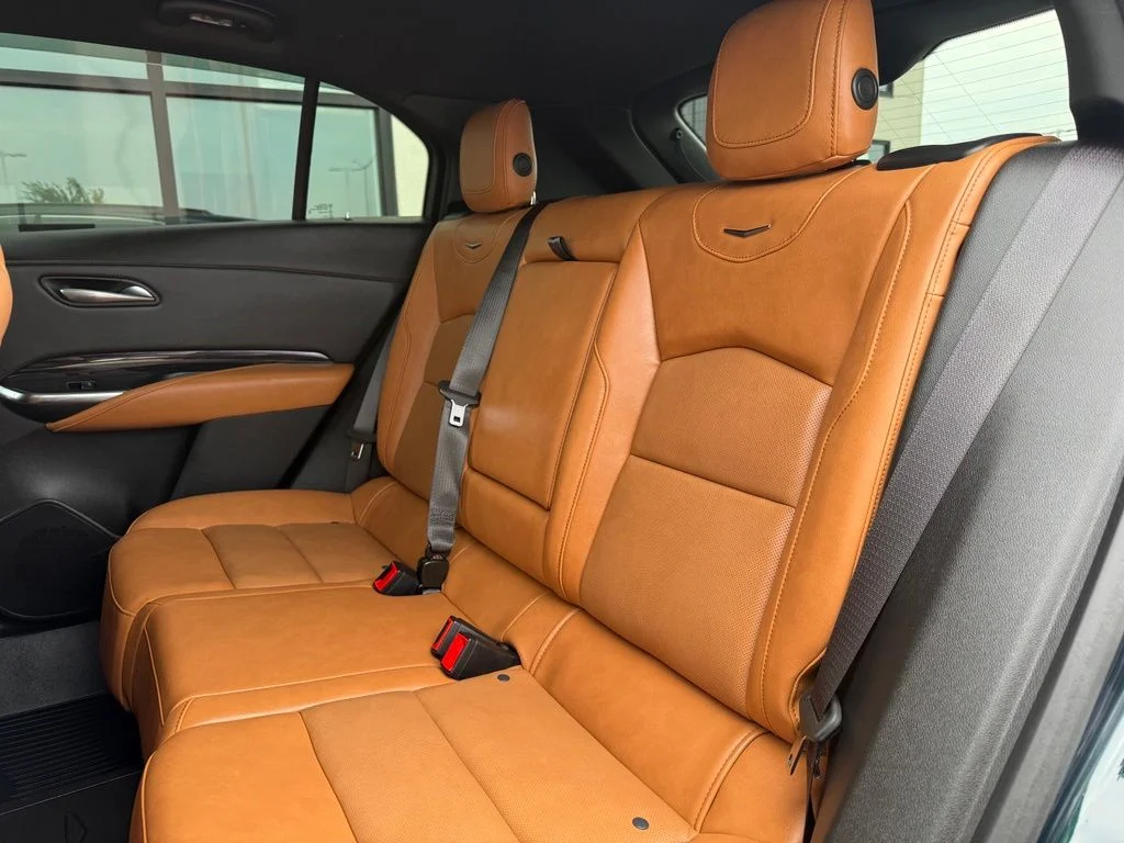 Used 2024 Green Cadillac Sport image 19