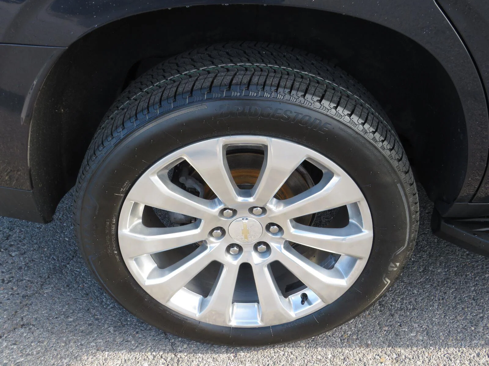 Used 2023 DARK ASH METALLIC Chevrolet Premier image 17