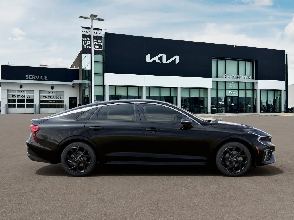 New 2027 Aurora Black Pearl Kia GT-Line image 7