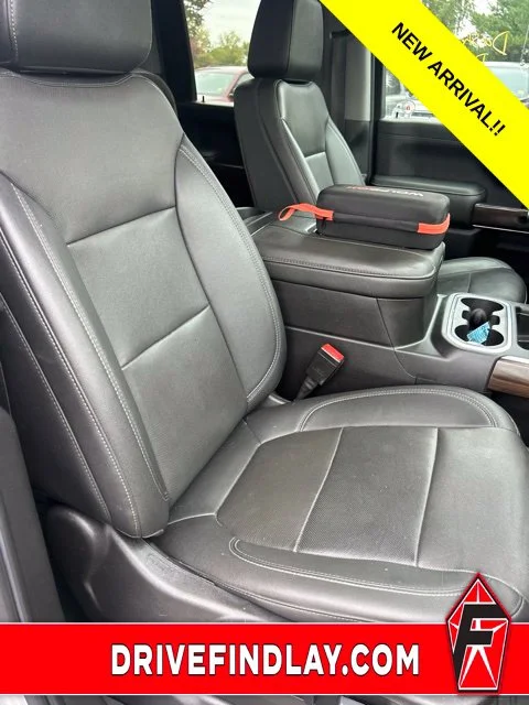 Used 2022 Silver GMC SLT image 6