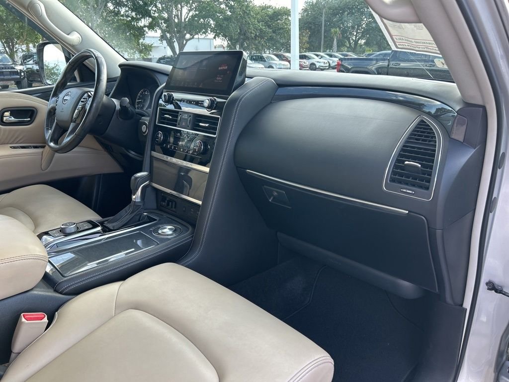 Used 2022 Silver Nissan SV image 43