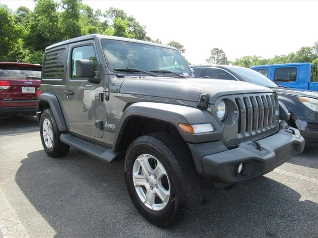 2020 Jeep Wrangler Sport S's photo