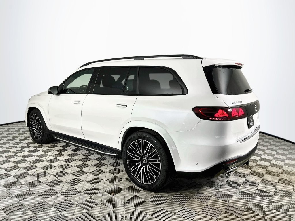 New 2027 MANUFAKTUR Moonlight White Metallic Mercedes-Benz GLS 450 image 40