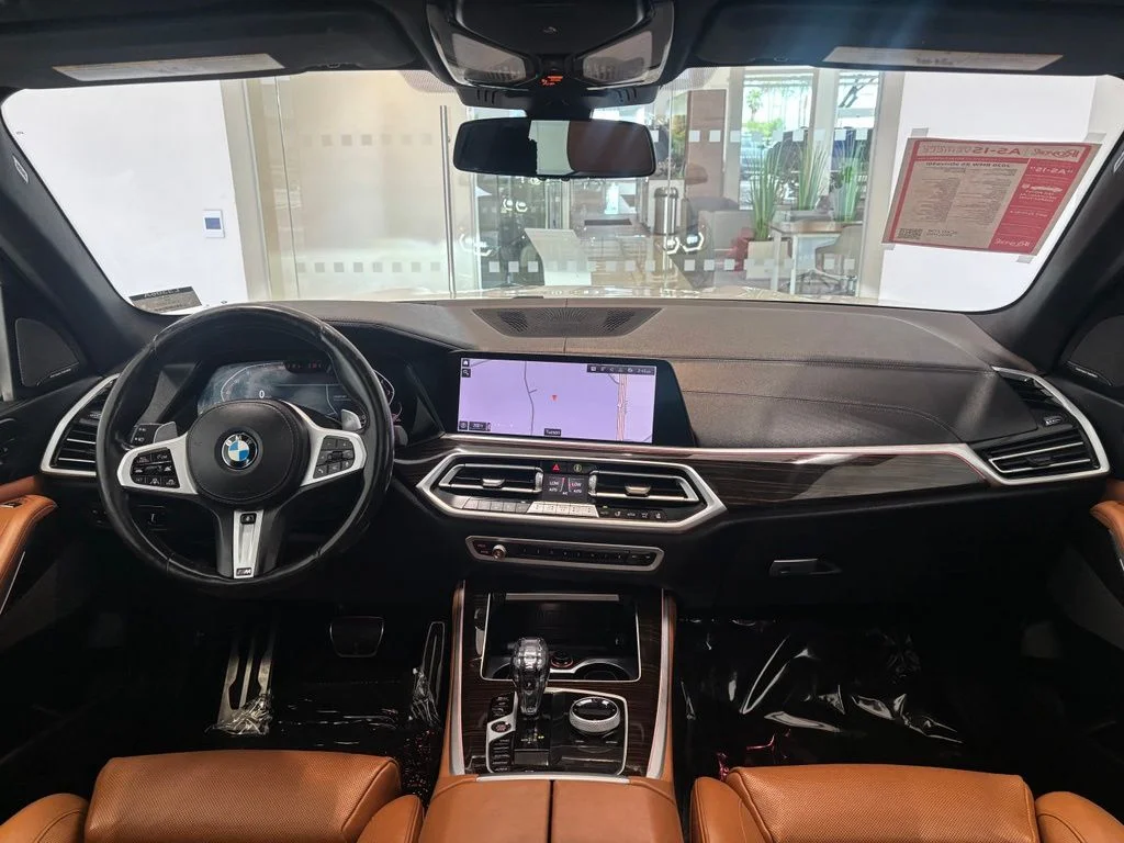 Used 2020 White BMW xDrive40i image 8