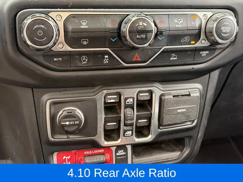 Used 2021 Gray Jeep Mojave image 28