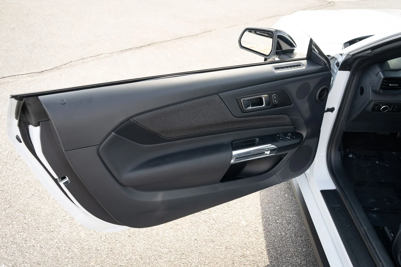 New 2026 Oxford White Ford EcoBoost® Fastback image 16