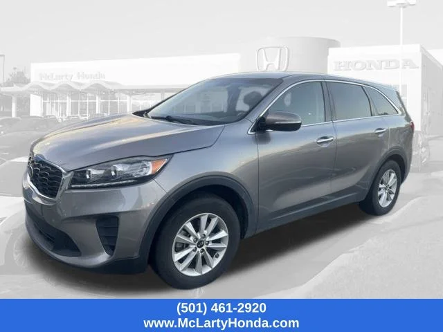 Used 2019 Titanium Silver Kia L image 10