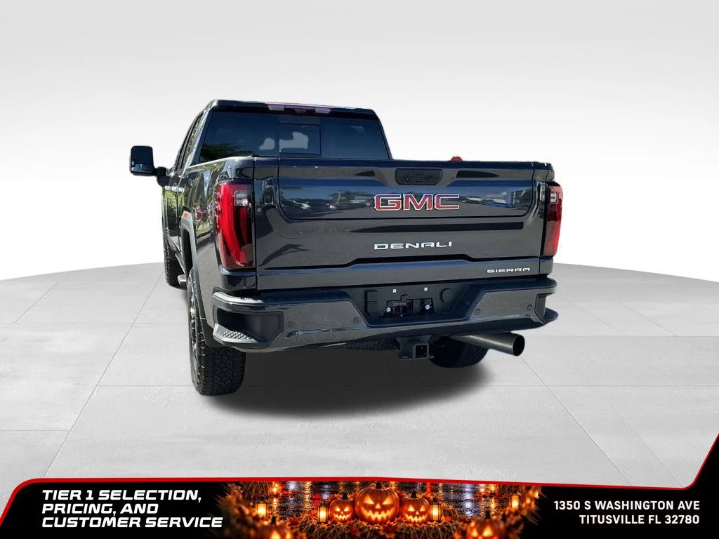 Used 2025 Titanium Rush Metallic GMC Denali image 7