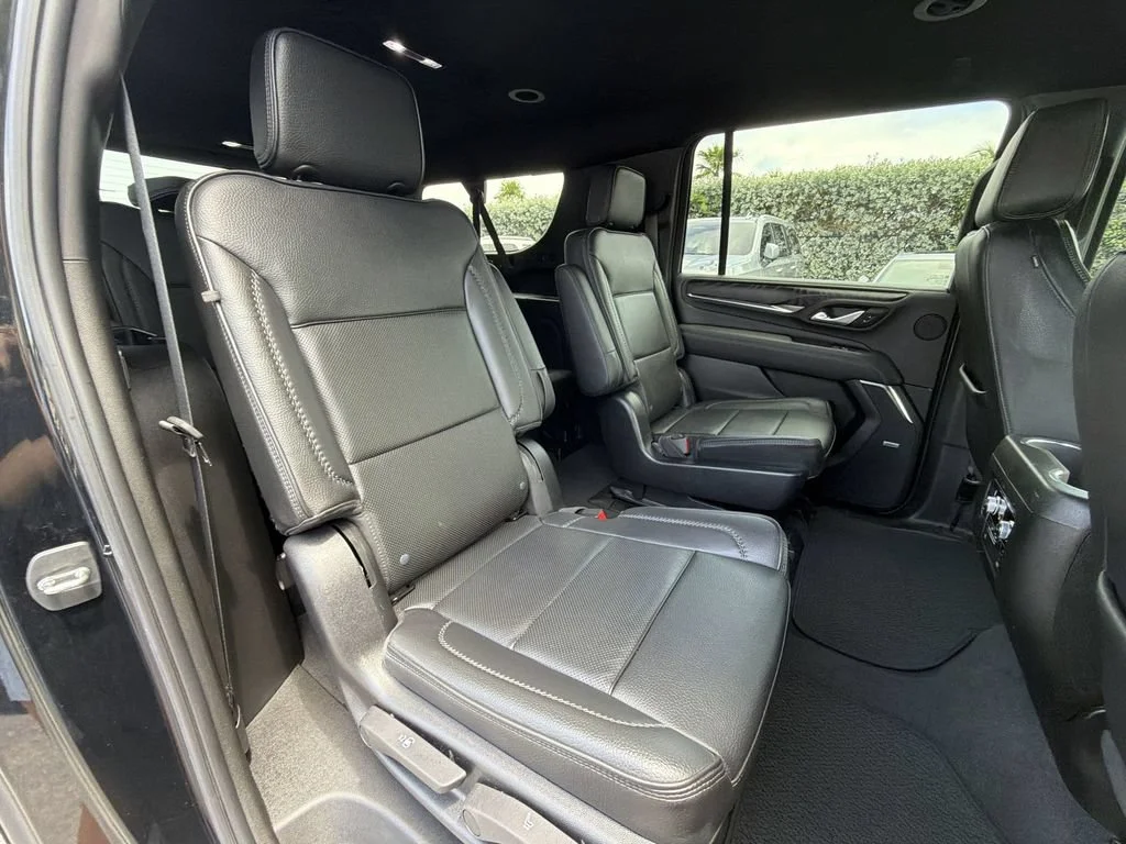 Used 2022 Onyx Black GMC Denali image 34