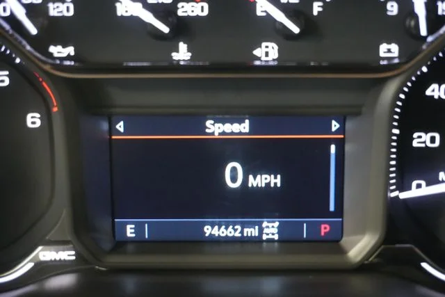 Used 2021 Summit White GMC Elevation image 15