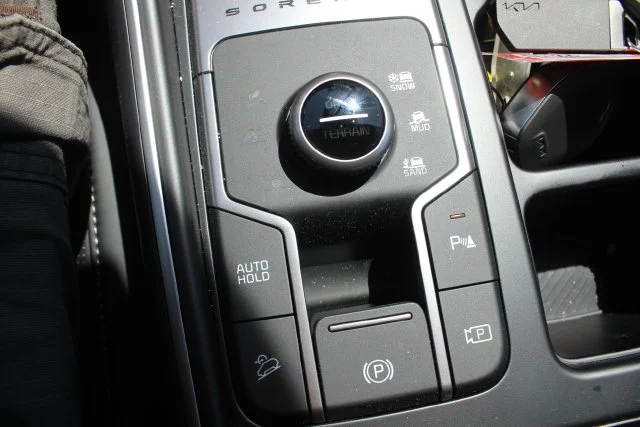 Used 2026 Black Kia EX image 11