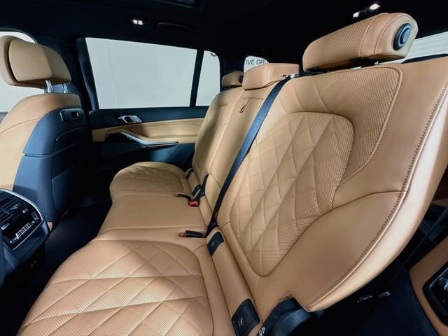 New 2027 Black Sapphire Metallic BMW xDrive40i image 26