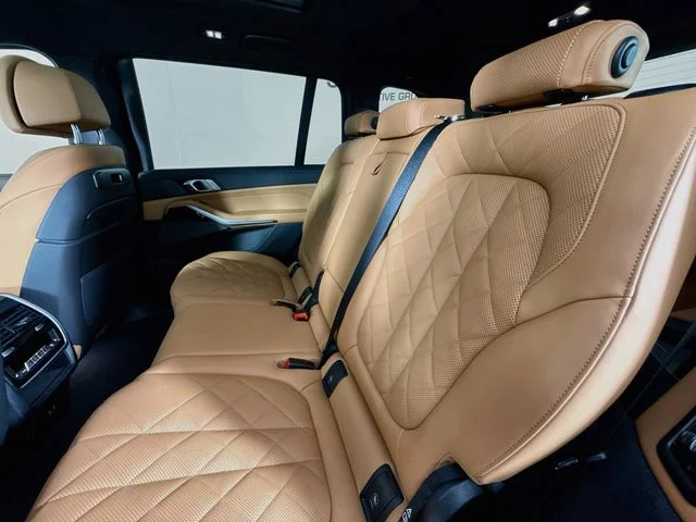 New 2027 Black BMW xDrive40i image 26