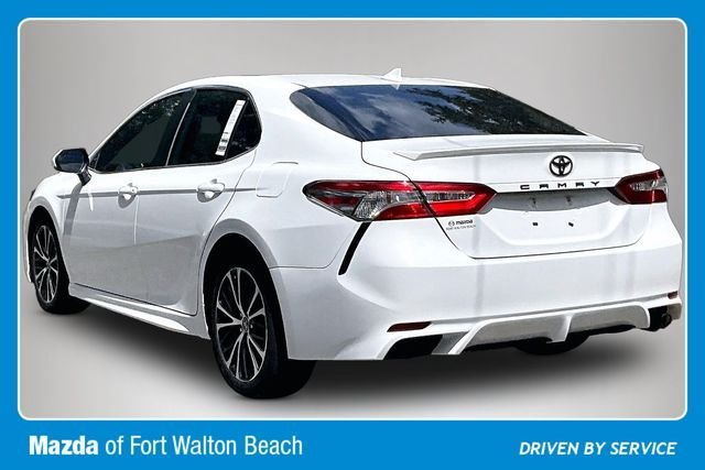 Used 2019 White Toyota SE image 4