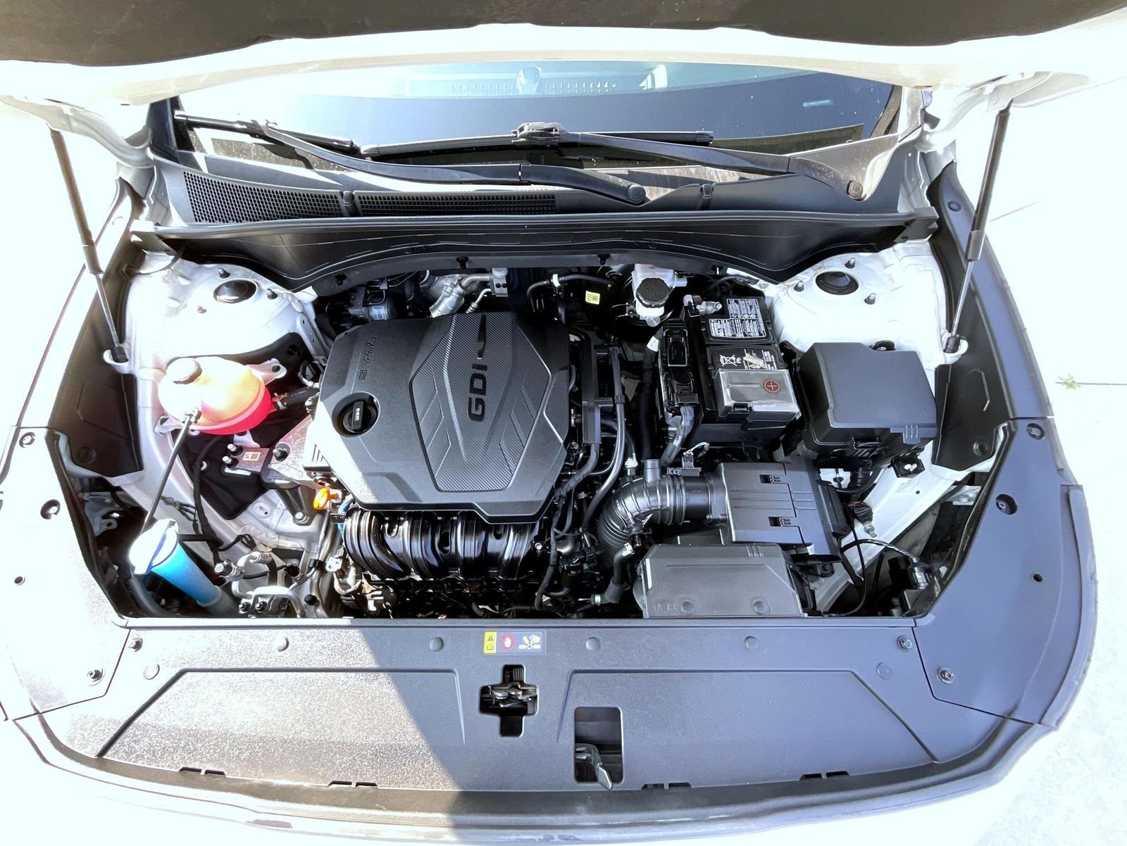Used 2022 Gray Hyundai SEL image 25