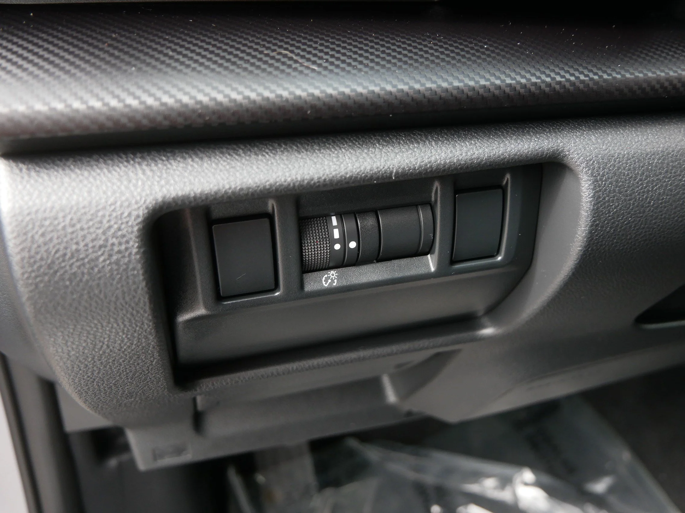 Used 2024 Ice Silver Metallic Subaru Premium image 22