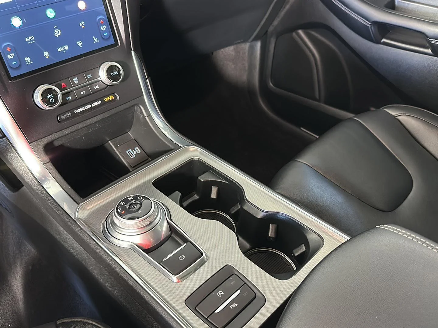 Used 2022 Atlas Blue Ford Titanium image 18