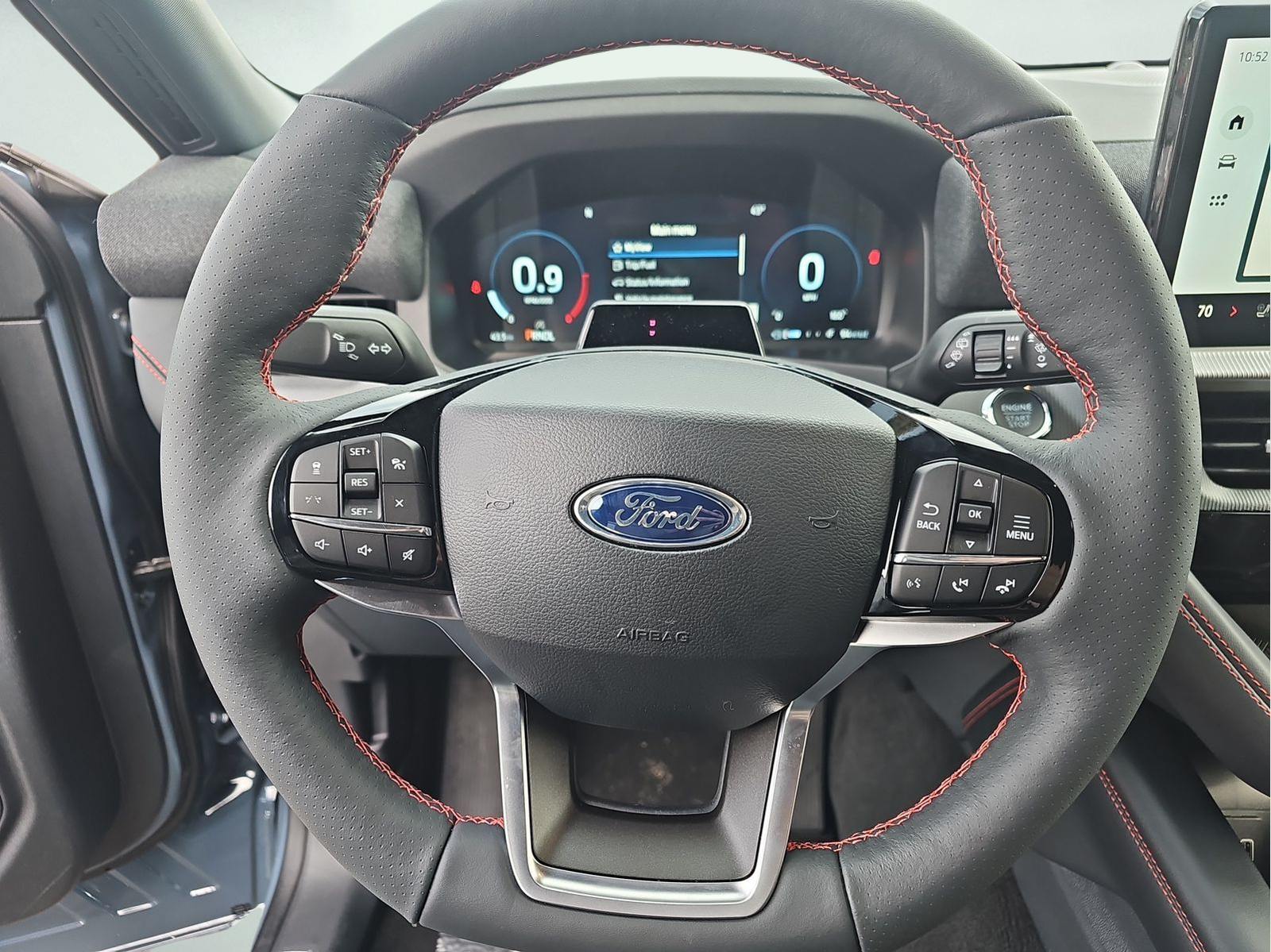 2026 Ford Explorer ST-Line - Photo 11