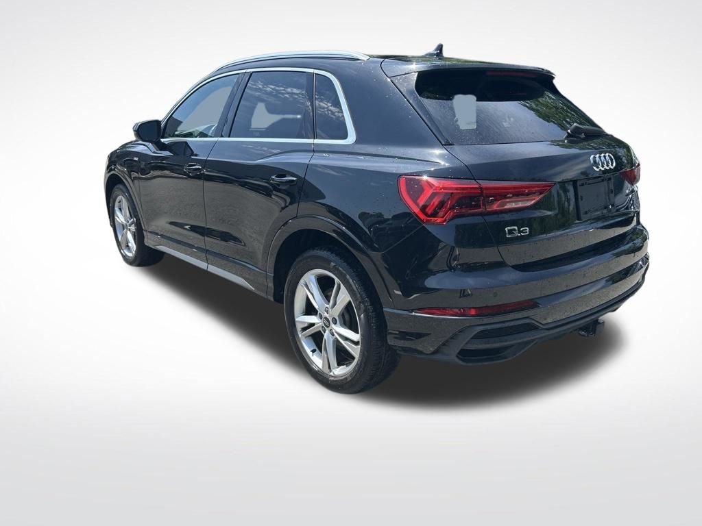 Used 2023 Black Audi Premium Plus image 3