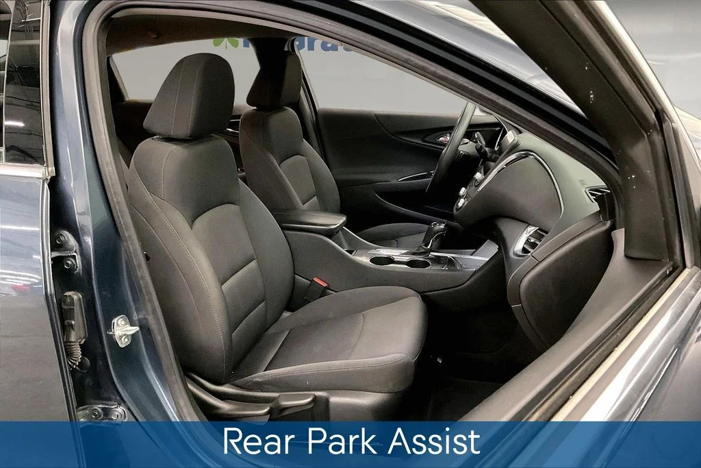 Used 2020 Gray Chevrolet LT image 11