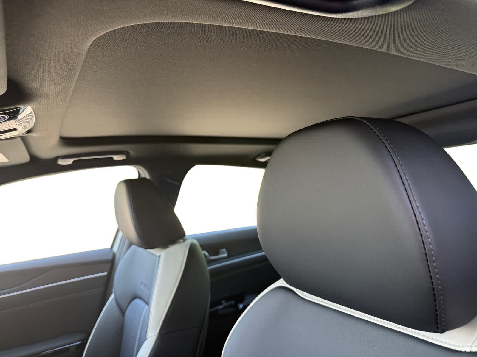 New 2026 Snow White Pearl Kia GT-Line AWD image 12