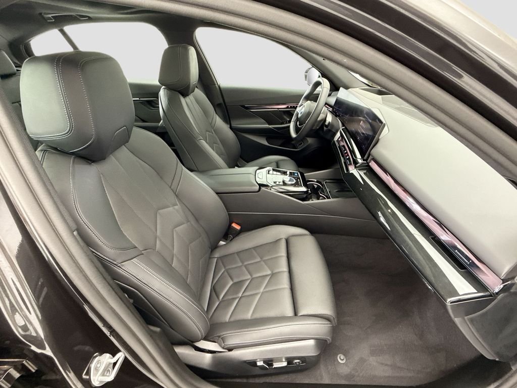 2026 BMW i5 40 - Photo 19