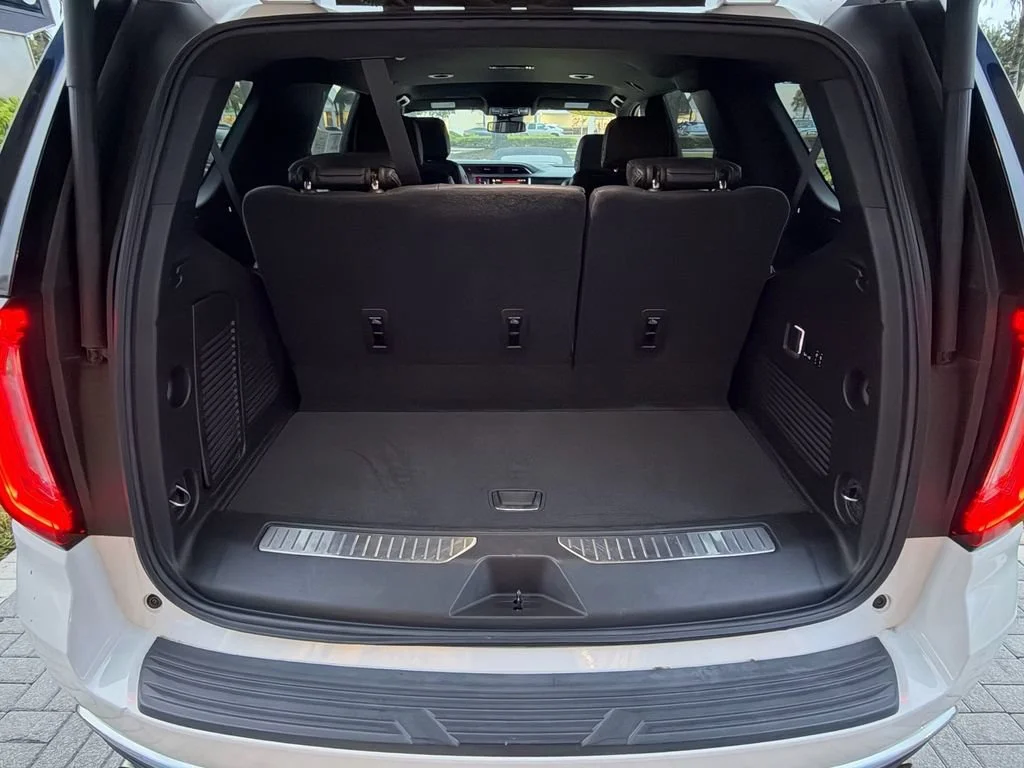 Used 2023 Summit White GMC Denali image 16