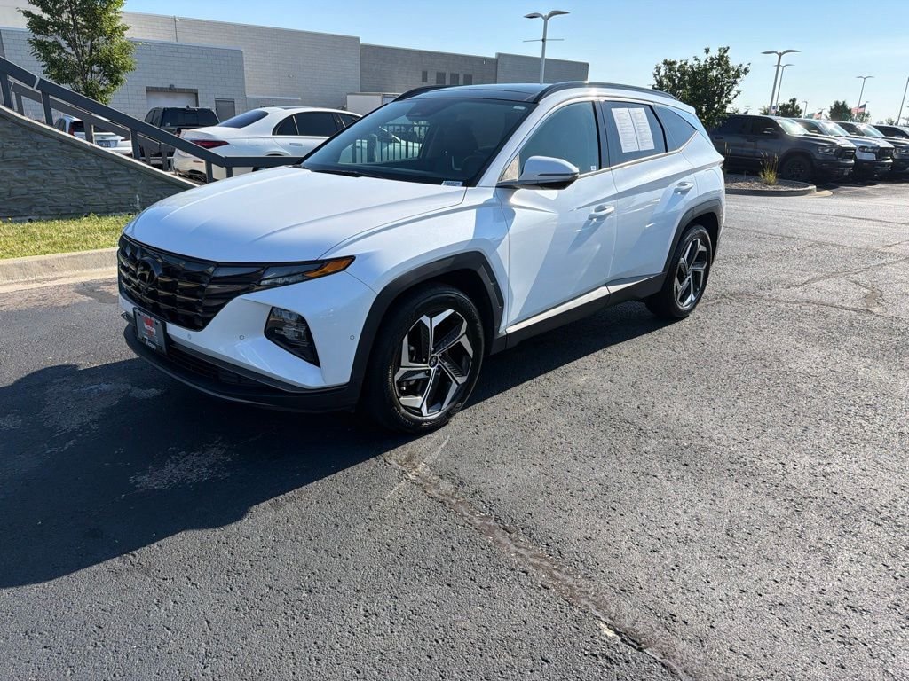 Used 2022 Gray Hyundai Limited image 3