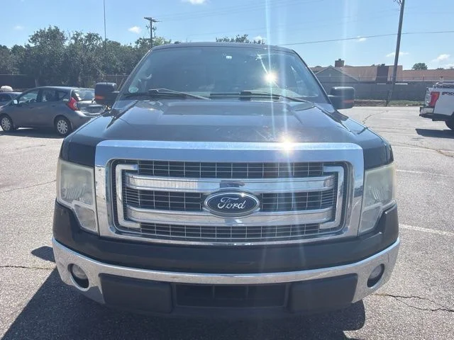 Used 2014 Black Ford XLT image 7