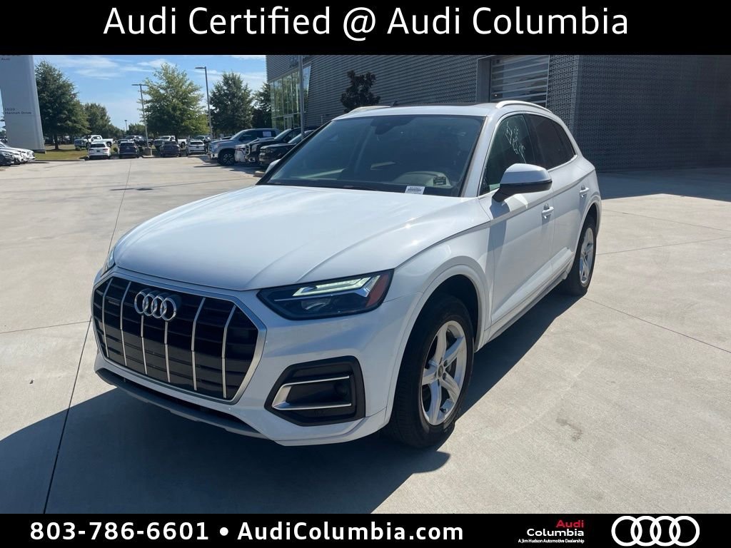 Used 2024  Audi 40 Premium image 1