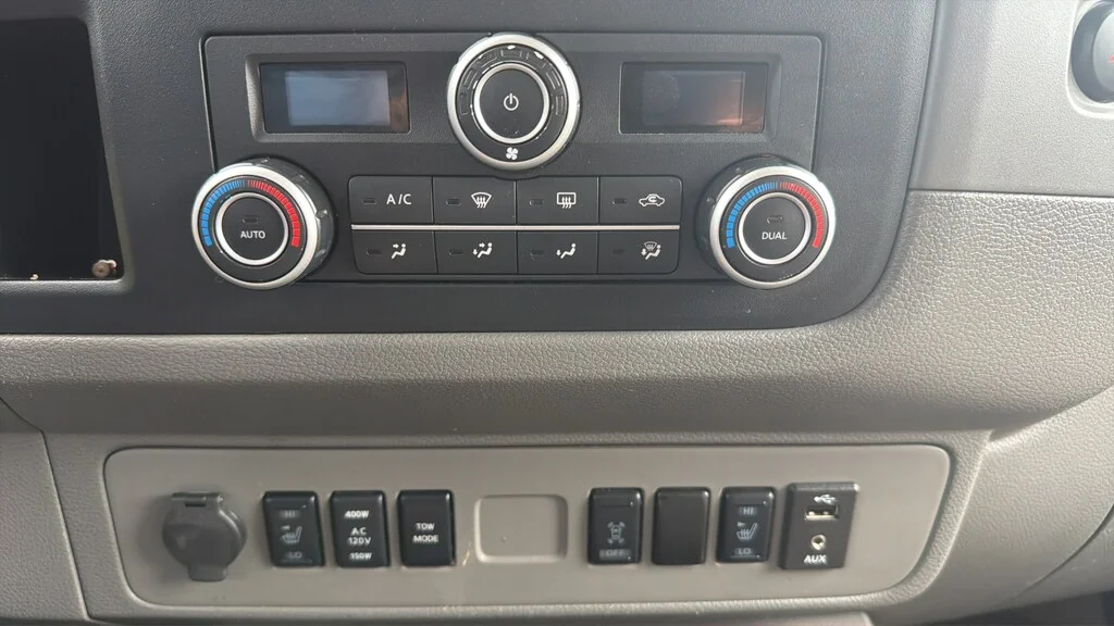 Used 2020 Cayenne Red Nissan SL image 24