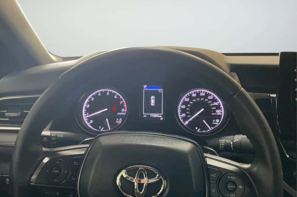 2024 Toyota Camry SE - Photo 13