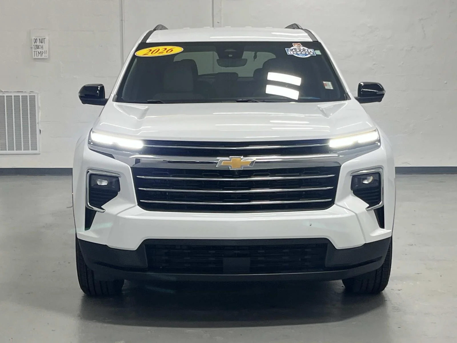 Used 2026 Summit White Chevrolet LT image 3