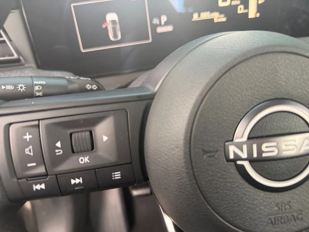 New 2026 Gray Nissan S image 24