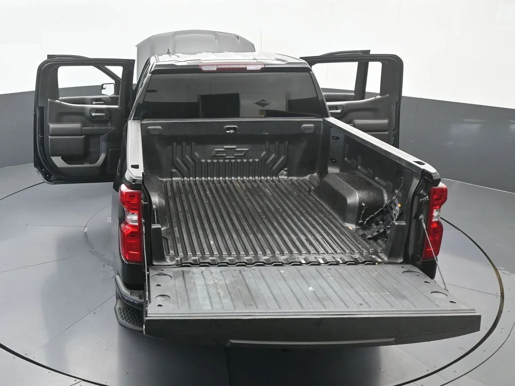 Used 2024 Black Chevrolet Custom image 62