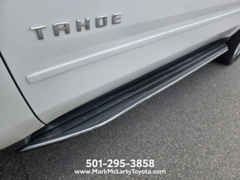 Used 2016 Pearl CHEVROLET 4WD 4DR LTZ image 9