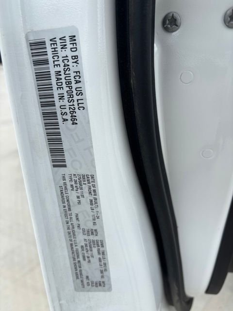 Used 2024 White Jeep Series II image 10