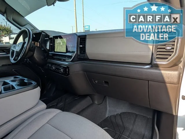 Used 2024 Summit White Chevrolet LT image 26