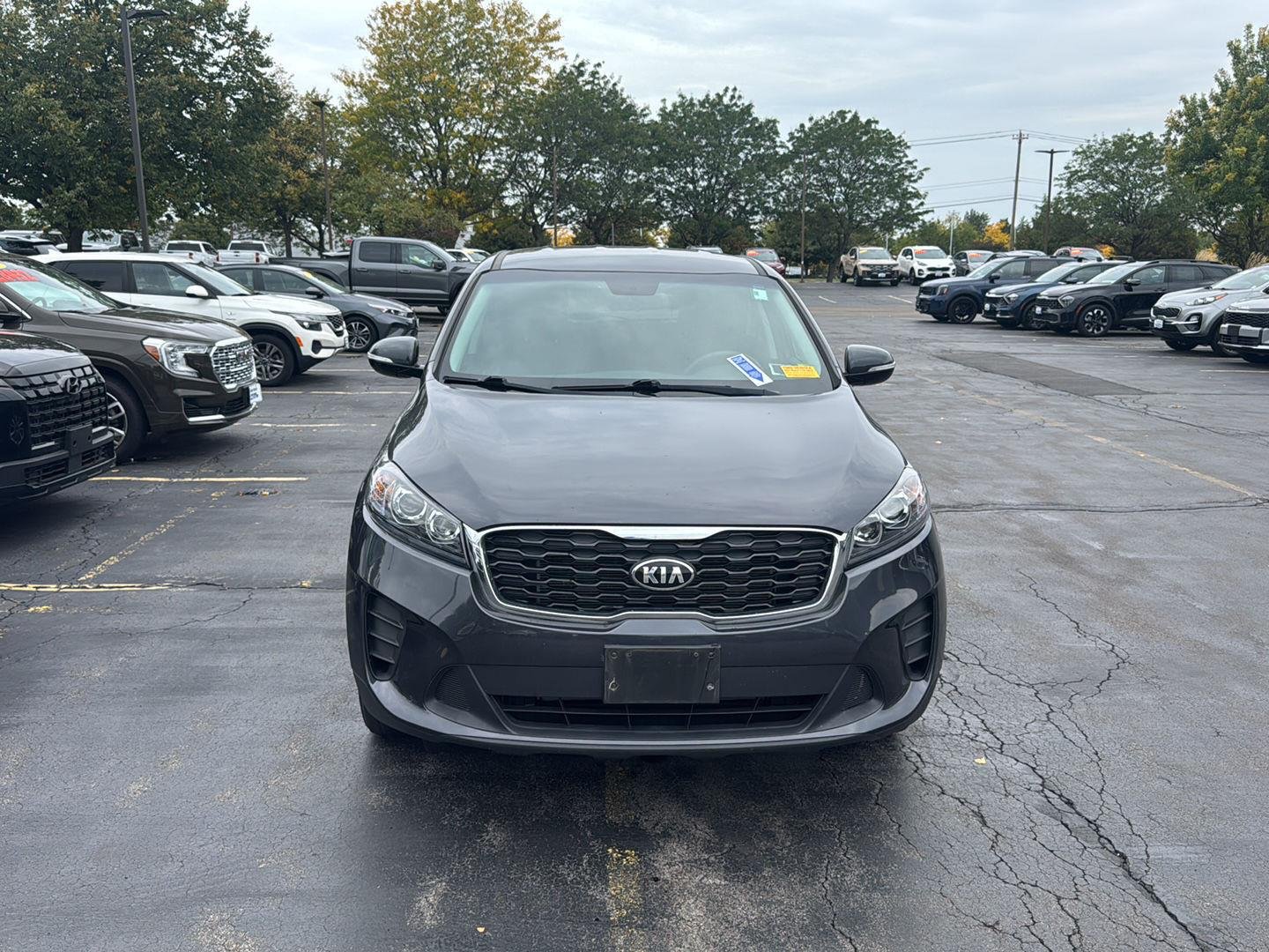 Used 2019 Platinum Graphite Kia LX image 2