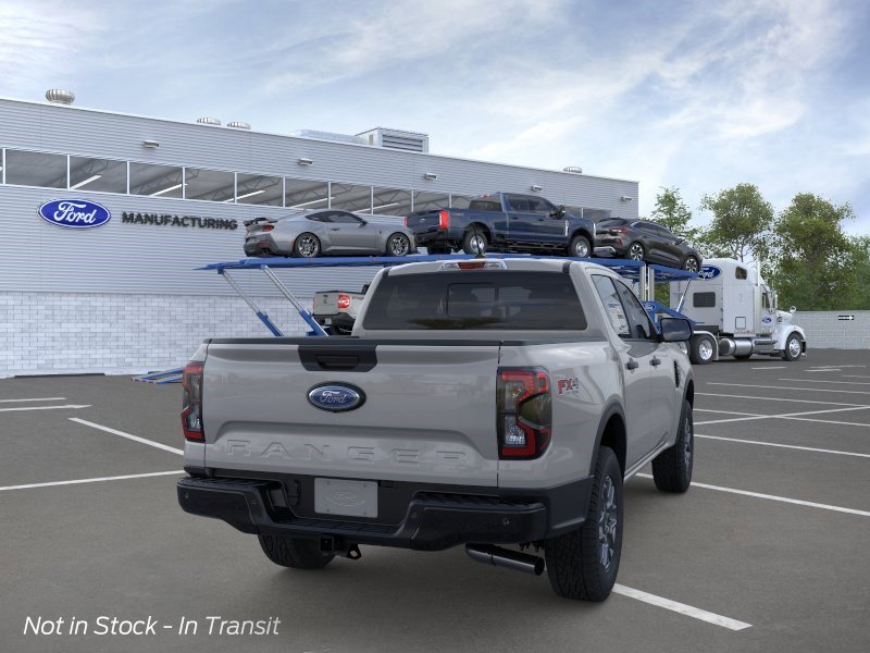 New 2026 Avalanche Ford XLT image 8