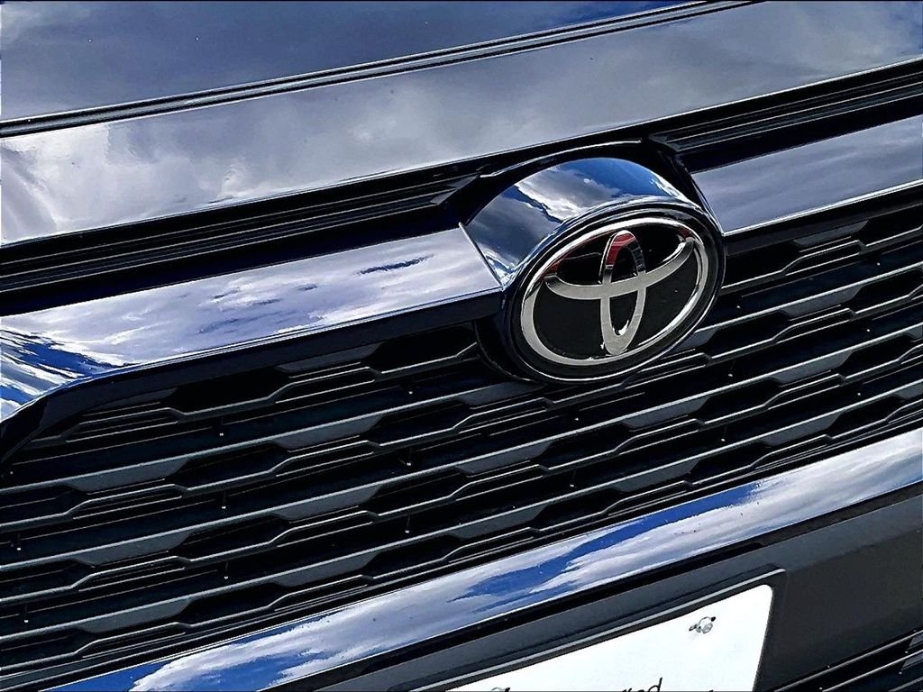 Used 2024 Blue Toyota XLE image 30
