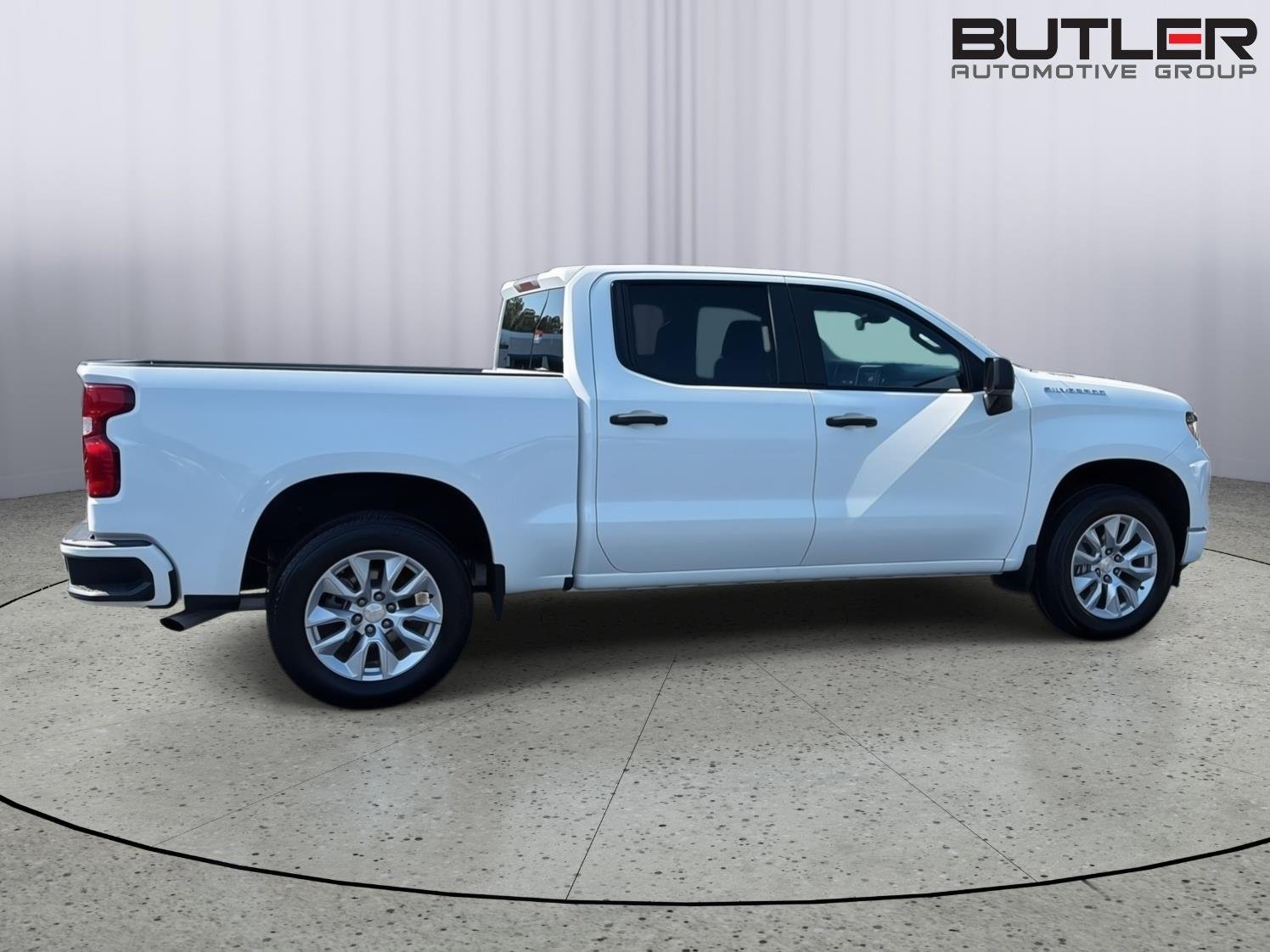 Used 2025 Summit White Chevrolet Custom image 7